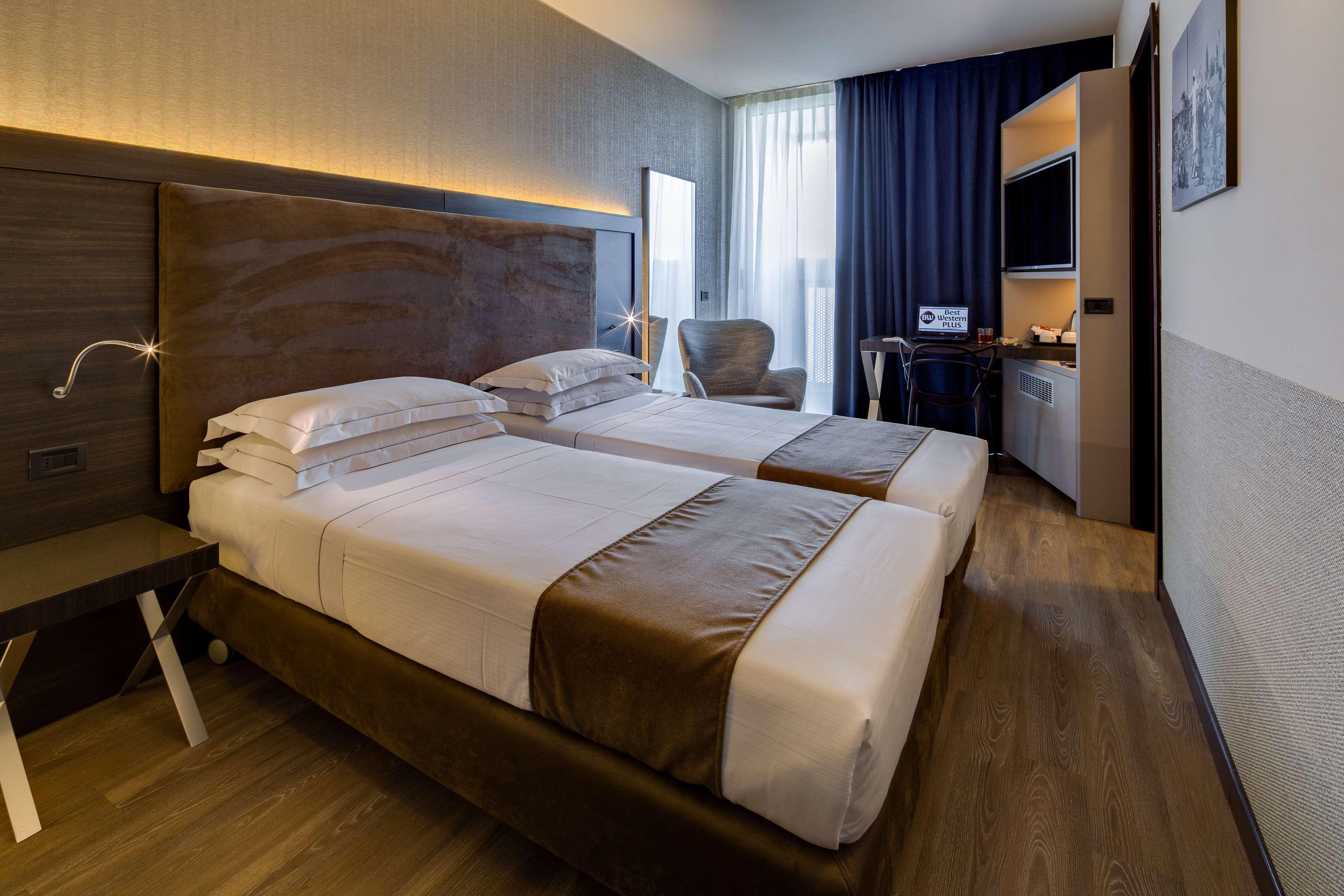 Best Western Plus Hotel Farnese Parma Esterno foto