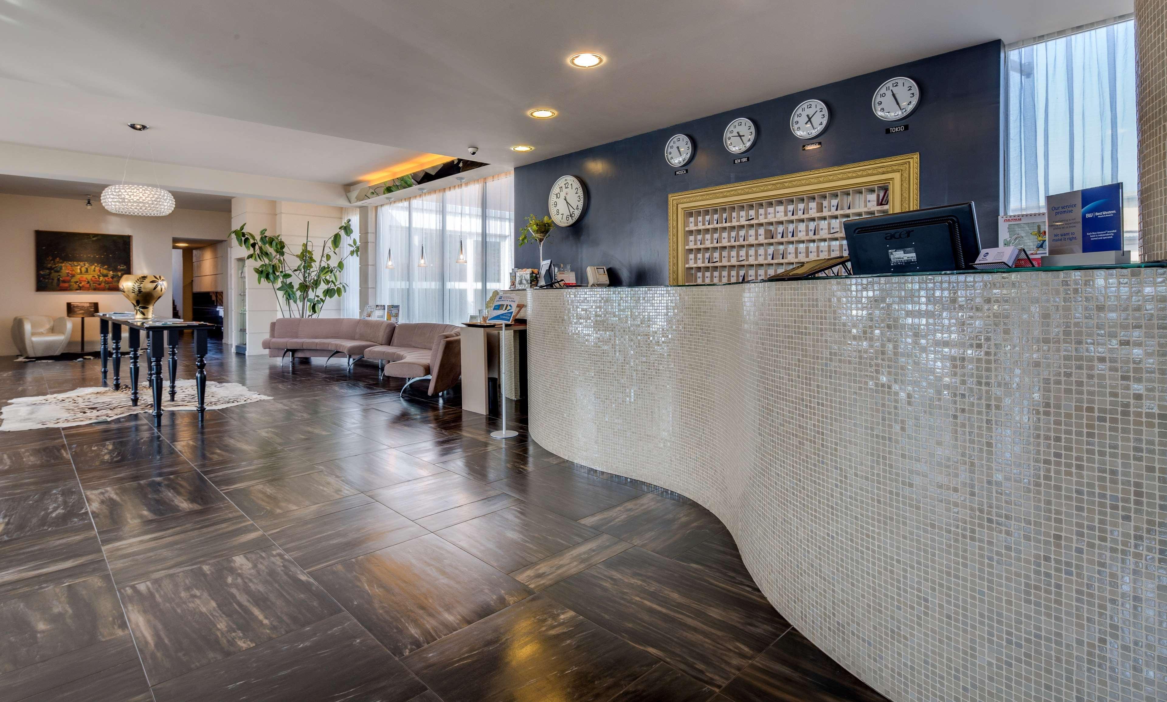 Best Western Plus Hotel Farnese Parma Esterno foto