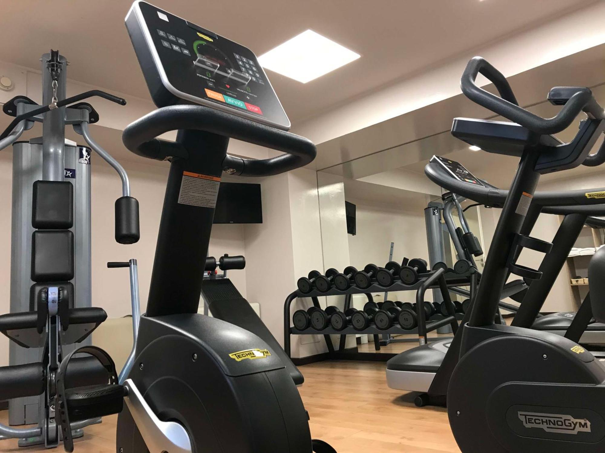 Best Western Plus Hotel Farnese Parma Esterno foto