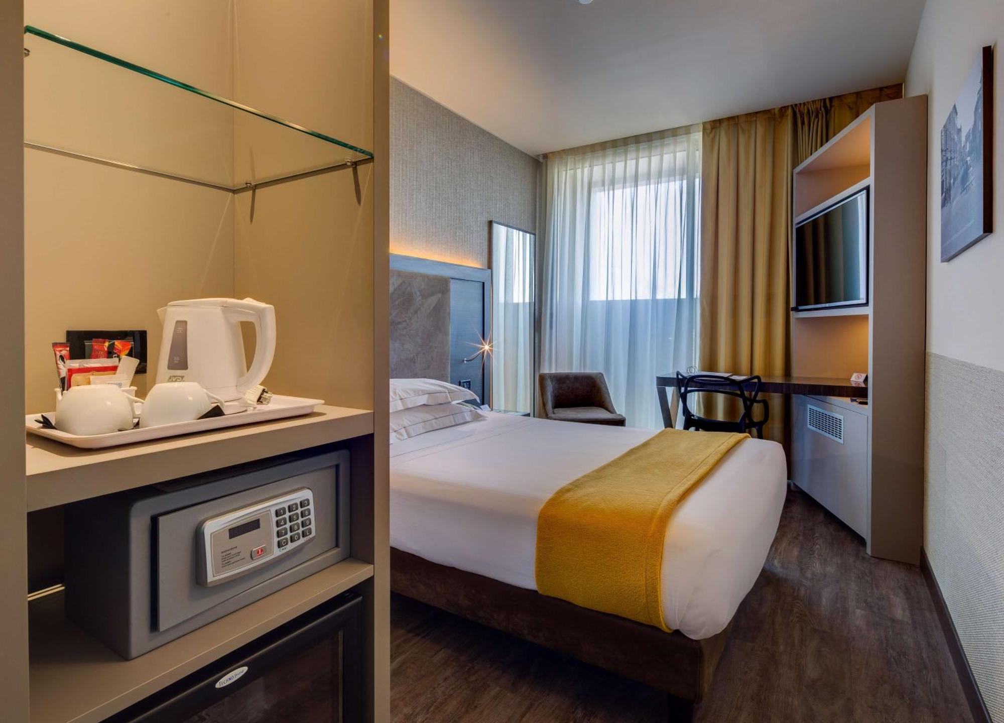 Best Western Plus Hotel Farnese Parma Esterno foto