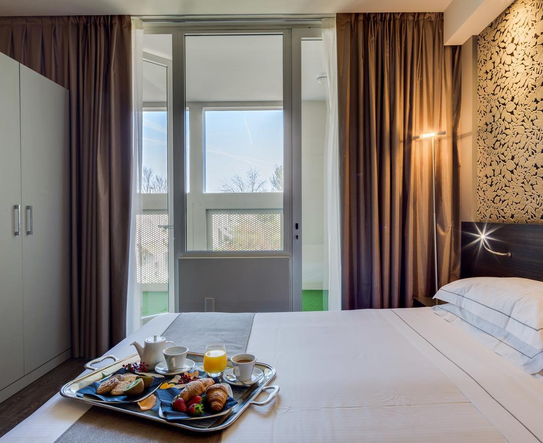 Best Western Plus Hotel Farnese Parma Esterno foto
