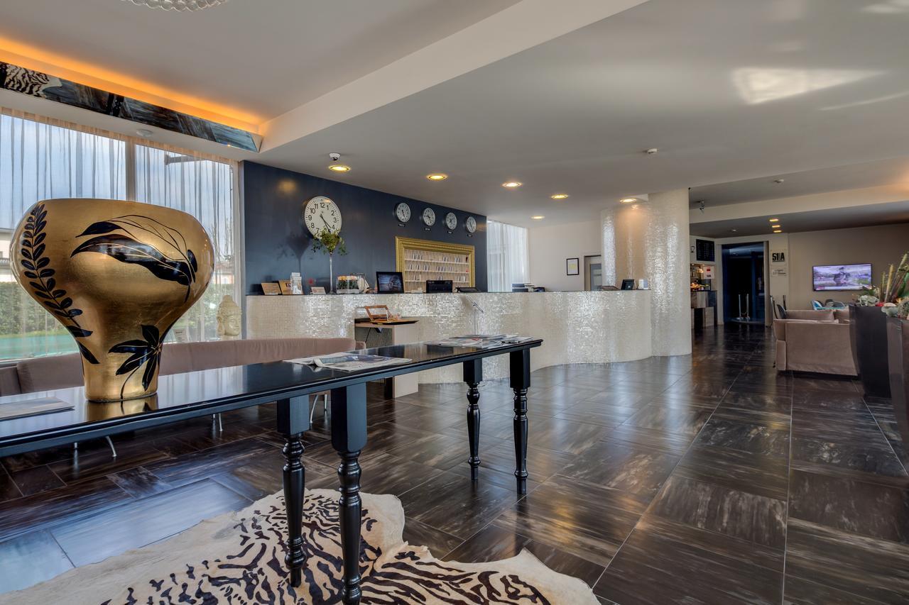 Best Western Plus Hotel Farnese Parma Esterno foto